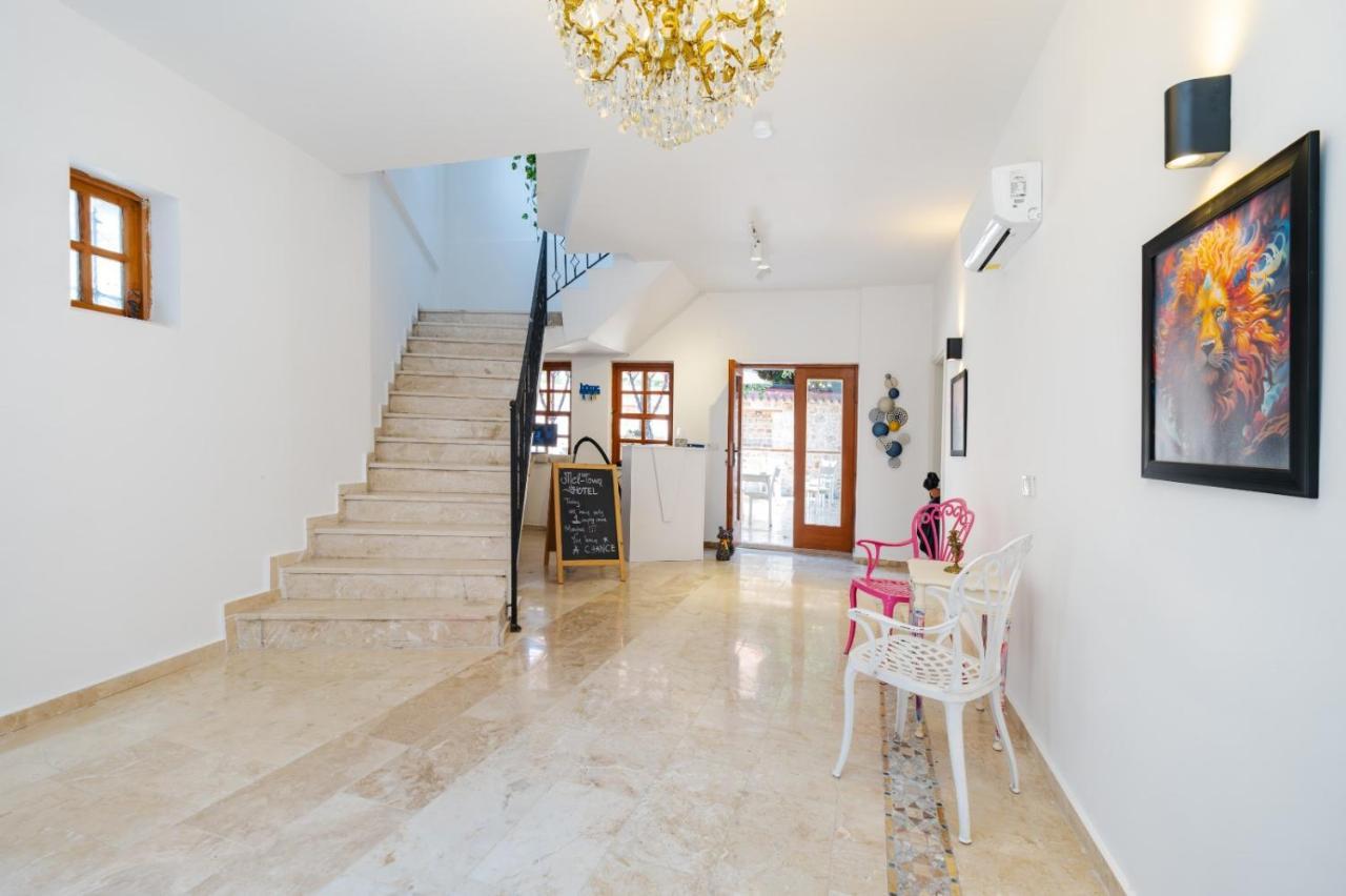 Mel Town Bed & Breakfast Antalya Exterior photo